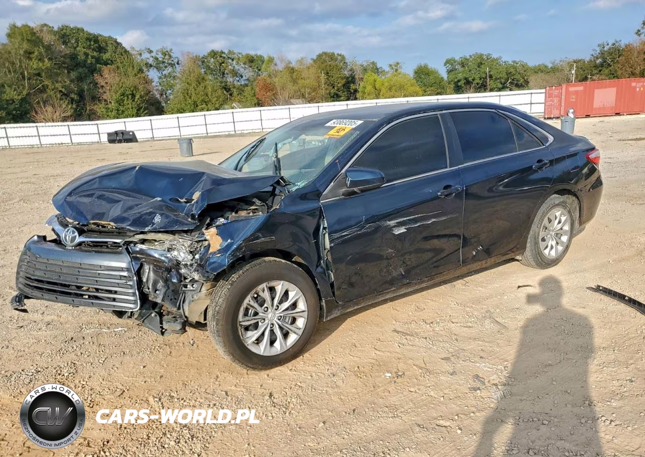 2015 Toyota Camry Le