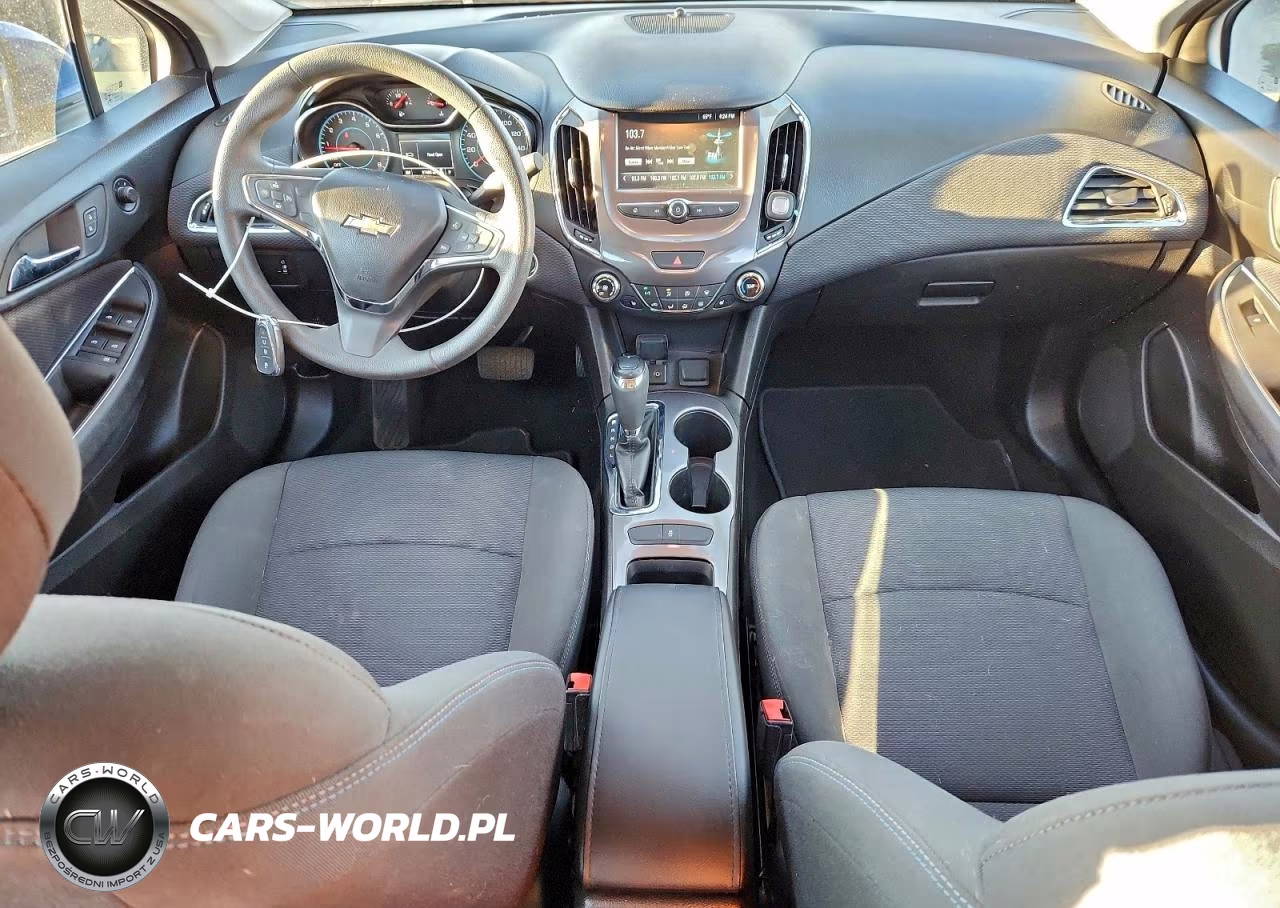 2017 Chevrolet Cruze Lt VIN:3G1BE6SM9HS576874 - 8