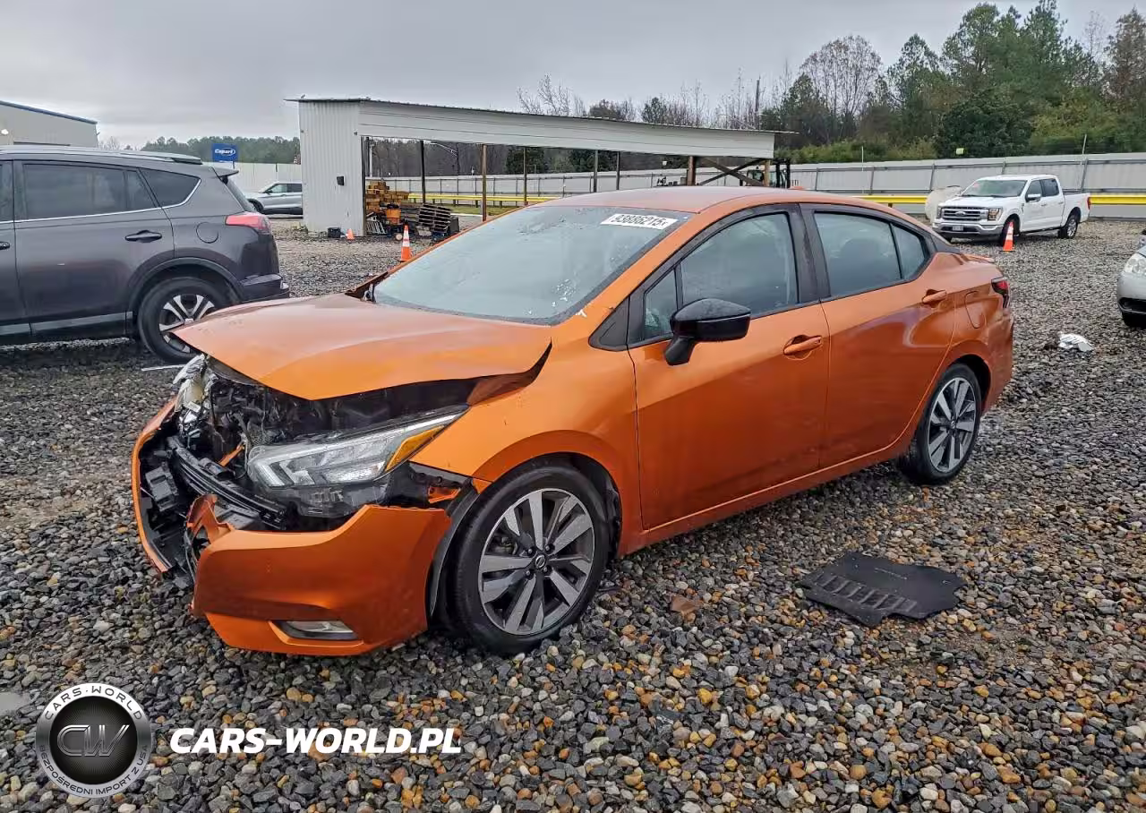 2020 Nissan Versa Sr