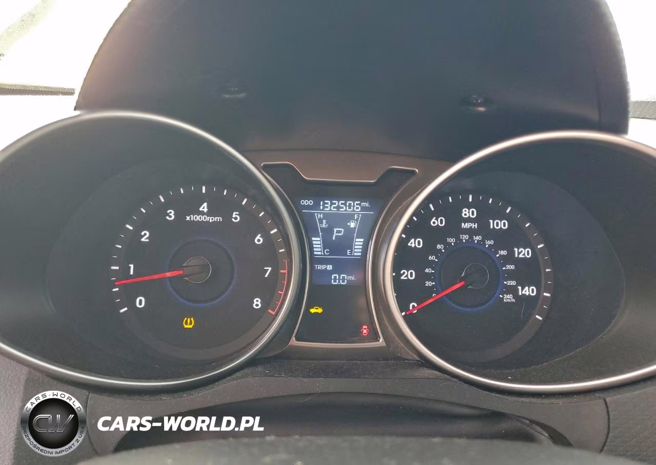 2013 Hyundai Veloster VIN:KMHTC6AD0DU093198 - 9