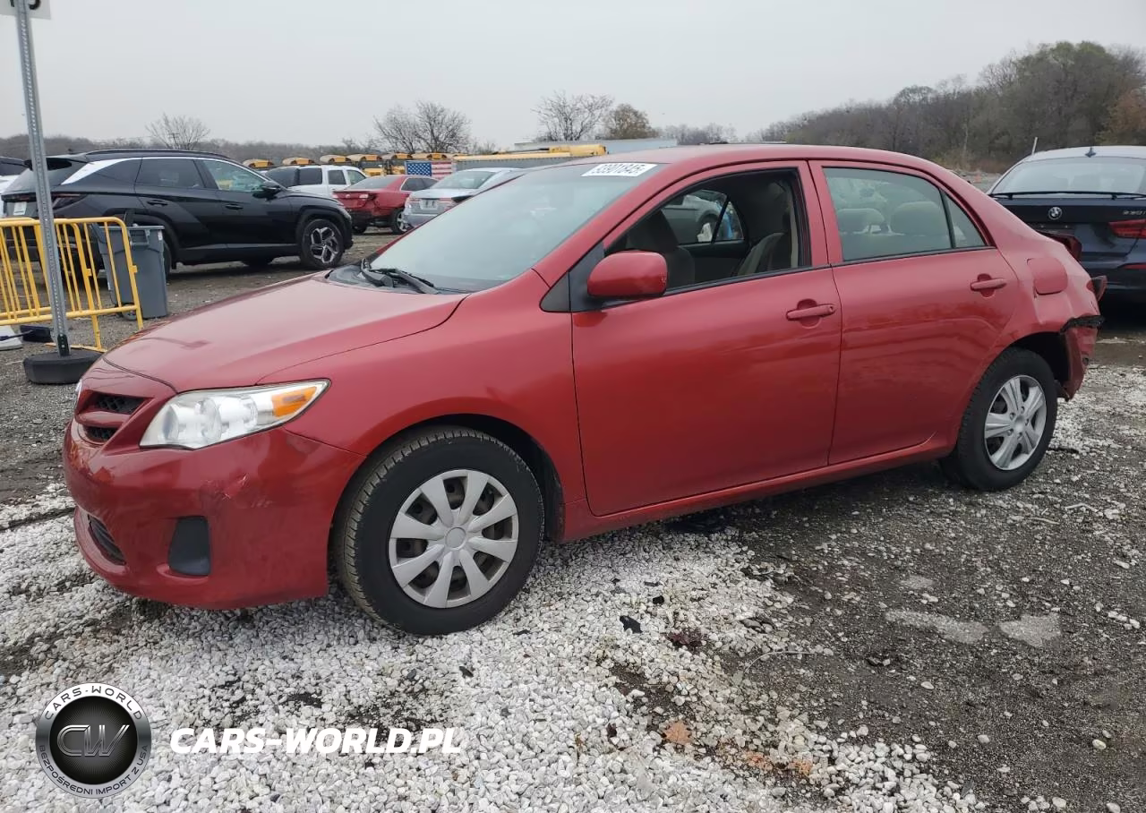 2013 Toyota Corolla – zdjęcie 1 z 12