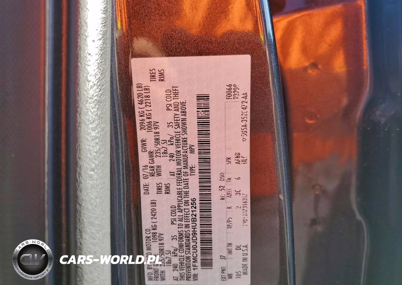2017 Ford Escape Titanium VIN:1FMCU0JD9HUB21256 - 13