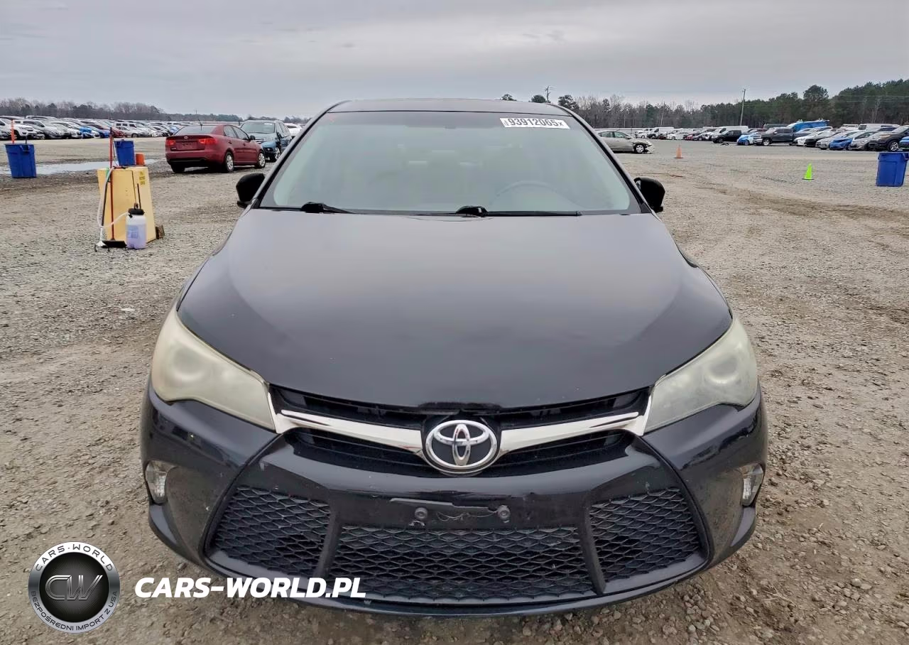 2015 Toyota Camry Le VIN:4T1BF1FK1FU032703 - 5