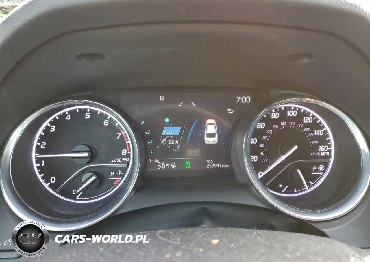 2020 Toyota Camry Se VIN:4T1G11BK5LU010998 - 9