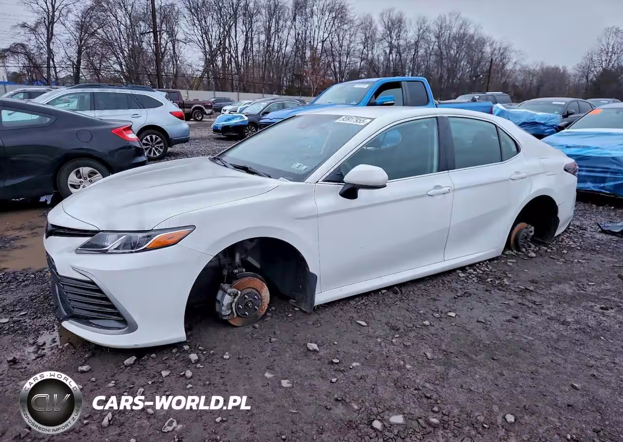 2022 Toyota Camry Le
