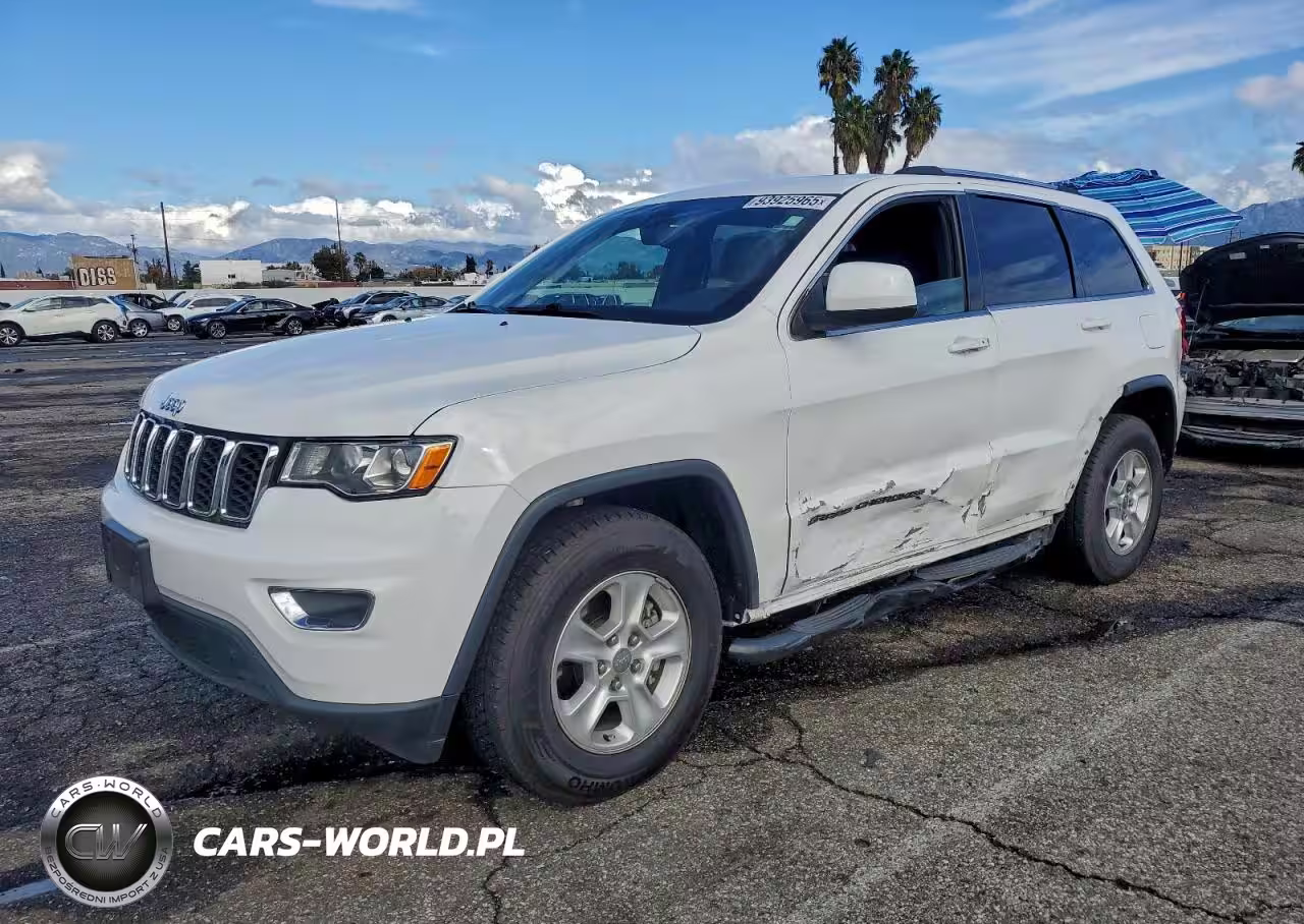 2017 Jeep Grand Cherokee Laredo