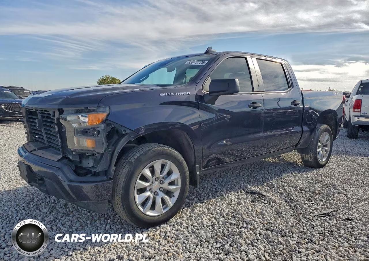 2023 Chevrolet Silverado K1500 Custom