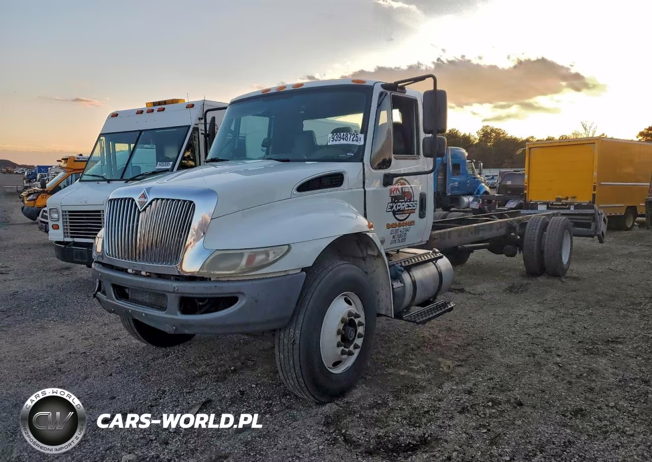 2017 International 4300 Truck Cab And Chassis