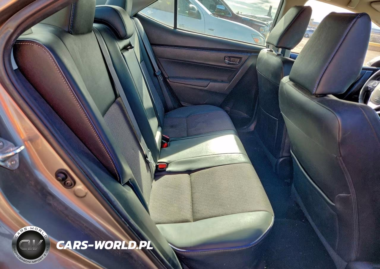 2017 Toyota Corolla L VIN:5YFBURHE5HP711230 - 10
