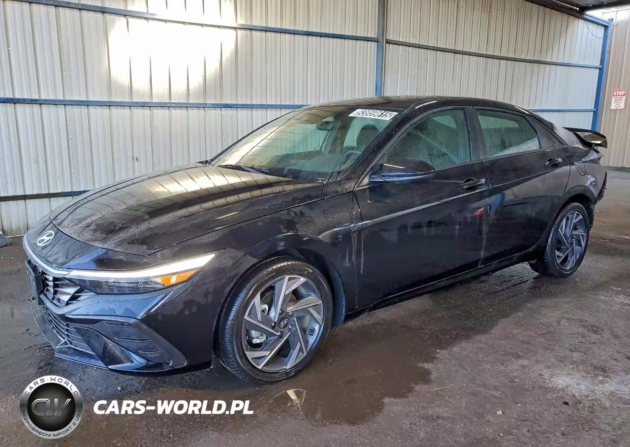 2025 Hyundai Elantra Blue