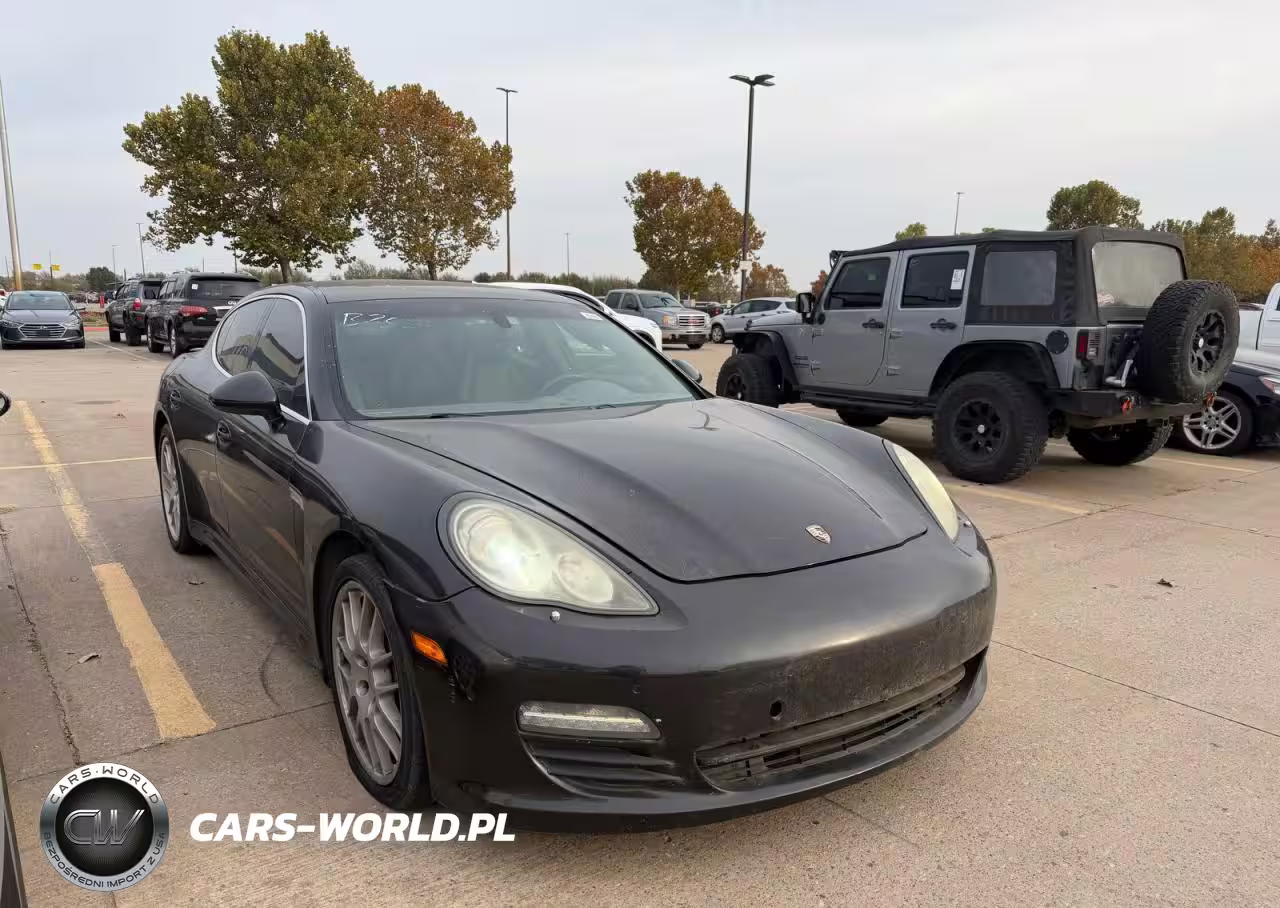 2010 Porsche Panamera S