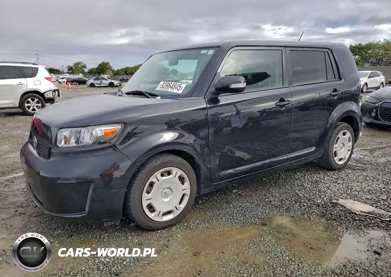 2010 Toyota Scion Xb