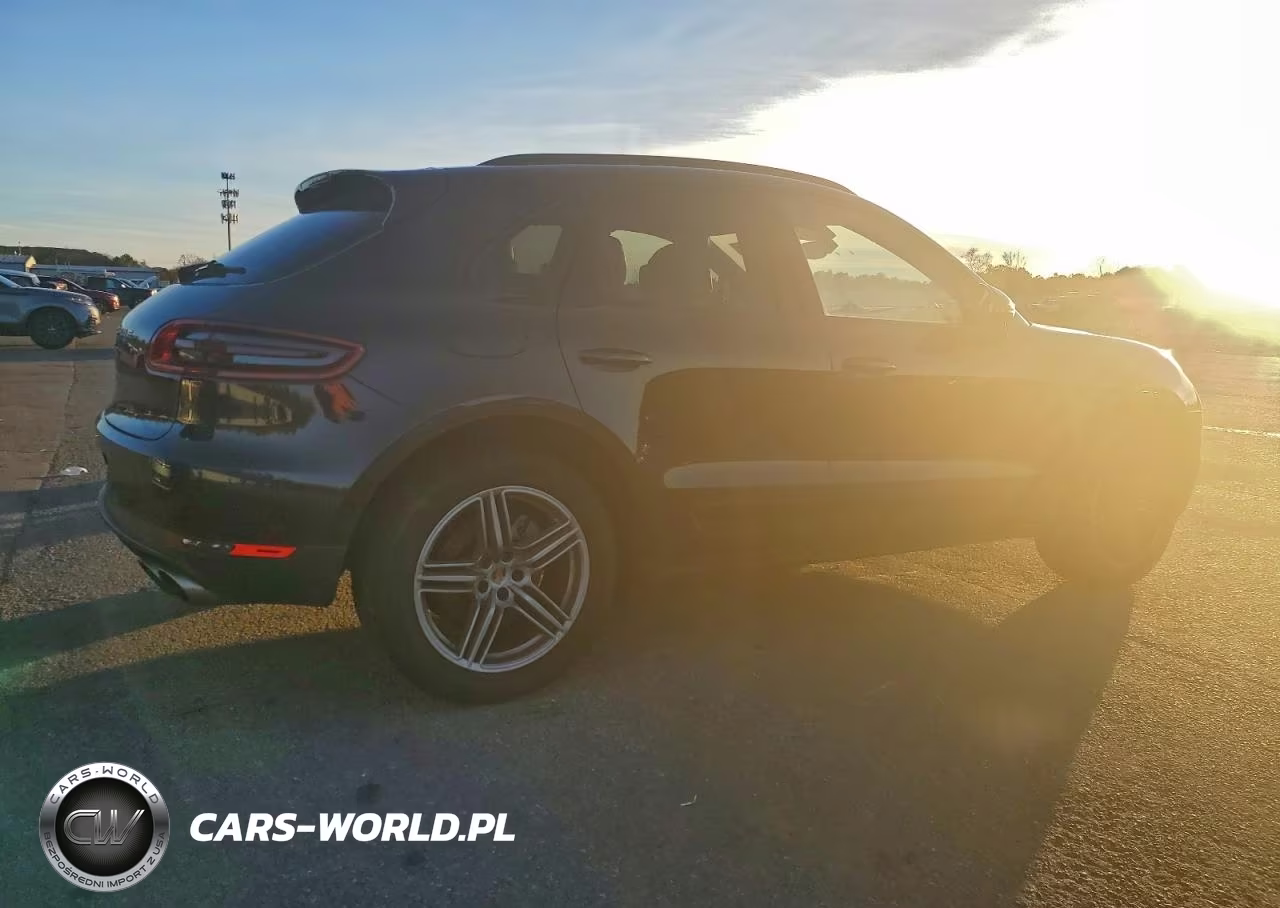 2018 Porsche Macan S VIN:WP1AB2A53JLB39588 - 3