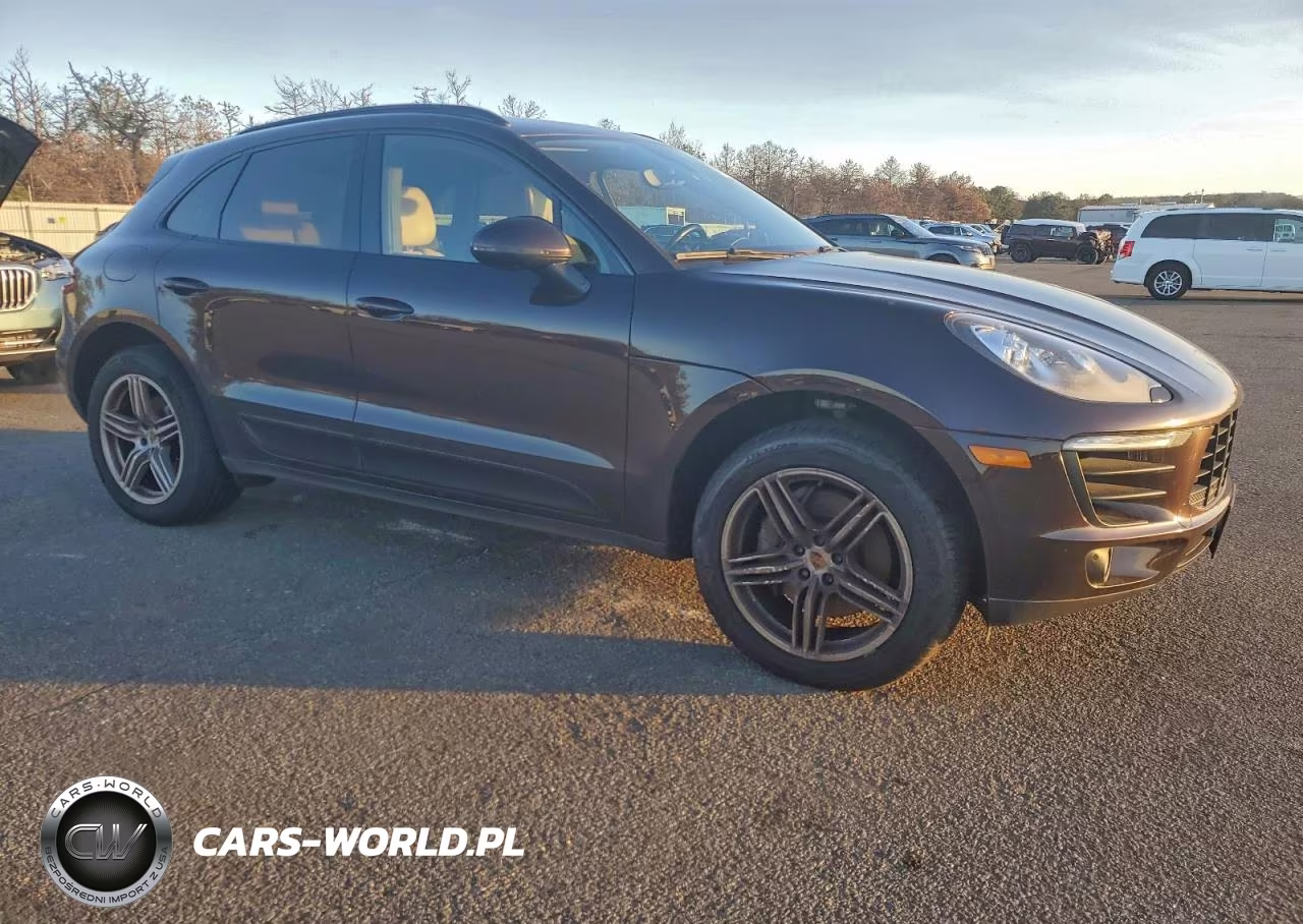 2018 Porsche Macan S VIN:WP1AB2A53JLB39588 - 4