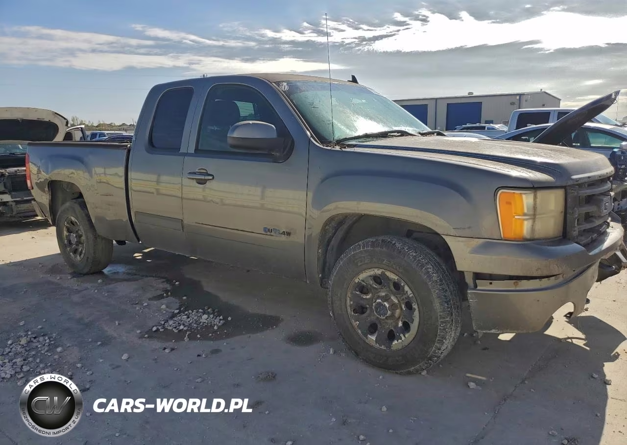 2008 GMC Sierra C1500 VIN:1GTEC19J18Z173936 - 4