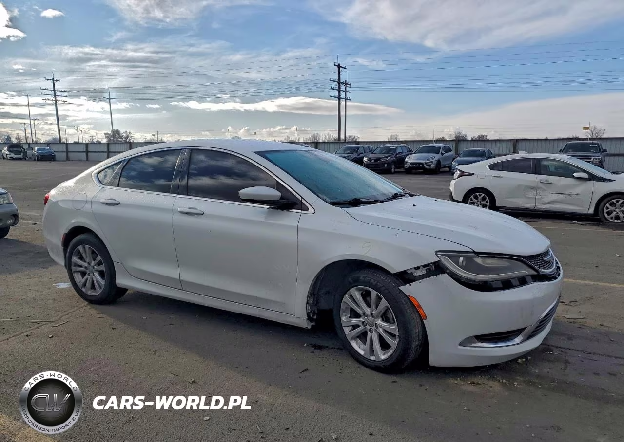 2015 Chrysler 200 Limited VIN:1C3CCCAB9FN647454 - 4