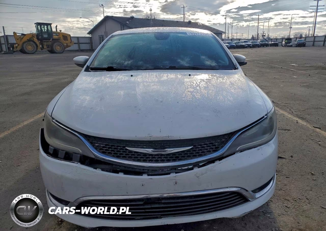 2015 Chrysler 200 Limited VIN:1C3CCCAB9FN647454 - 5