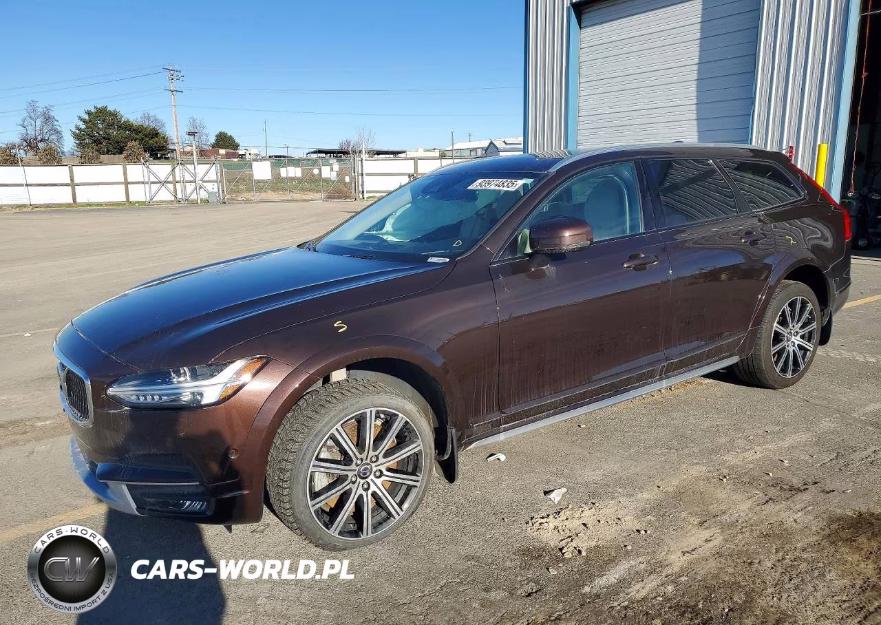 2017 Volvo V90 Cross Country T6 Inscription