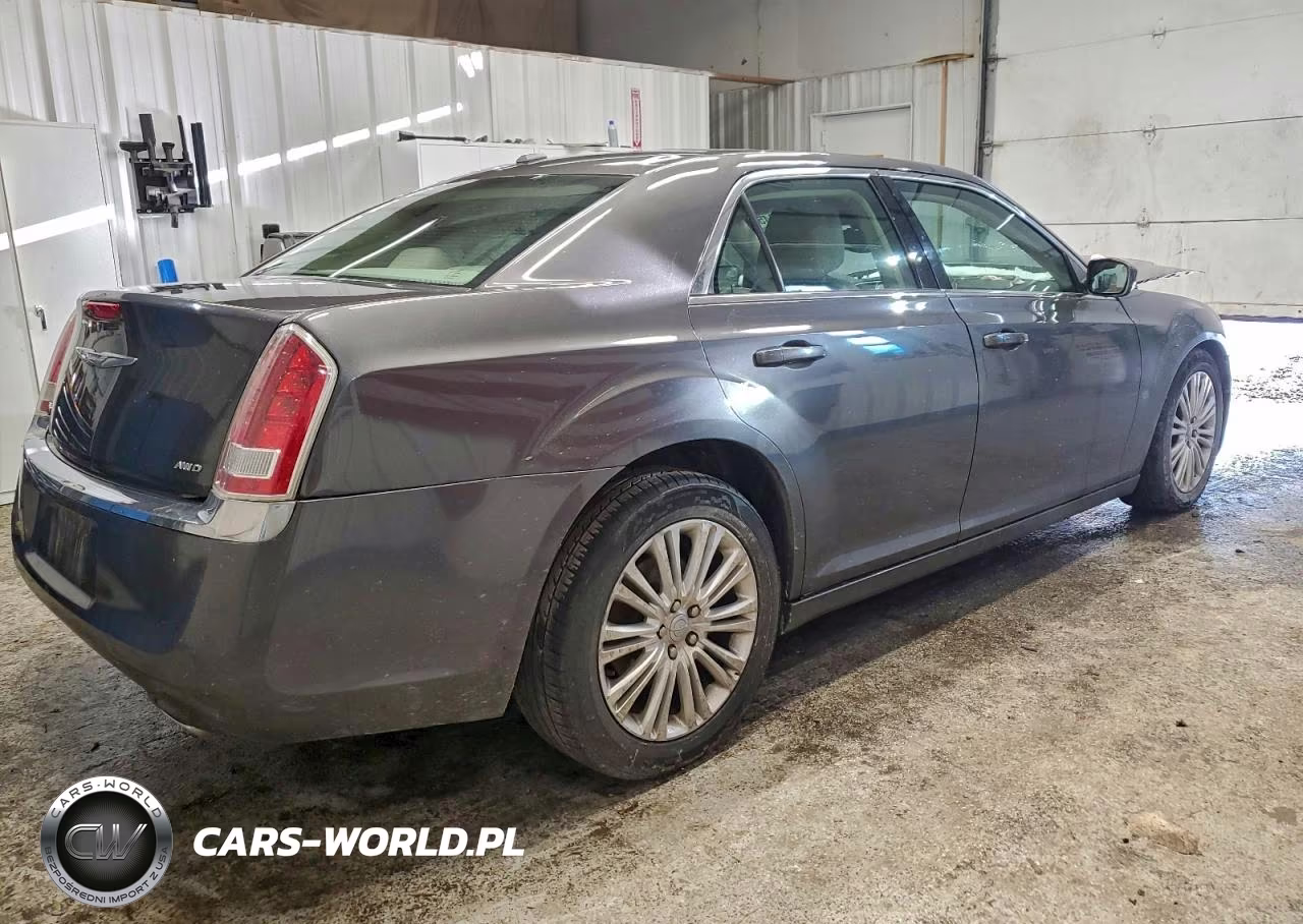 2014 Chrysler 300 VIN:2C3CCARGXEH120390 - 3