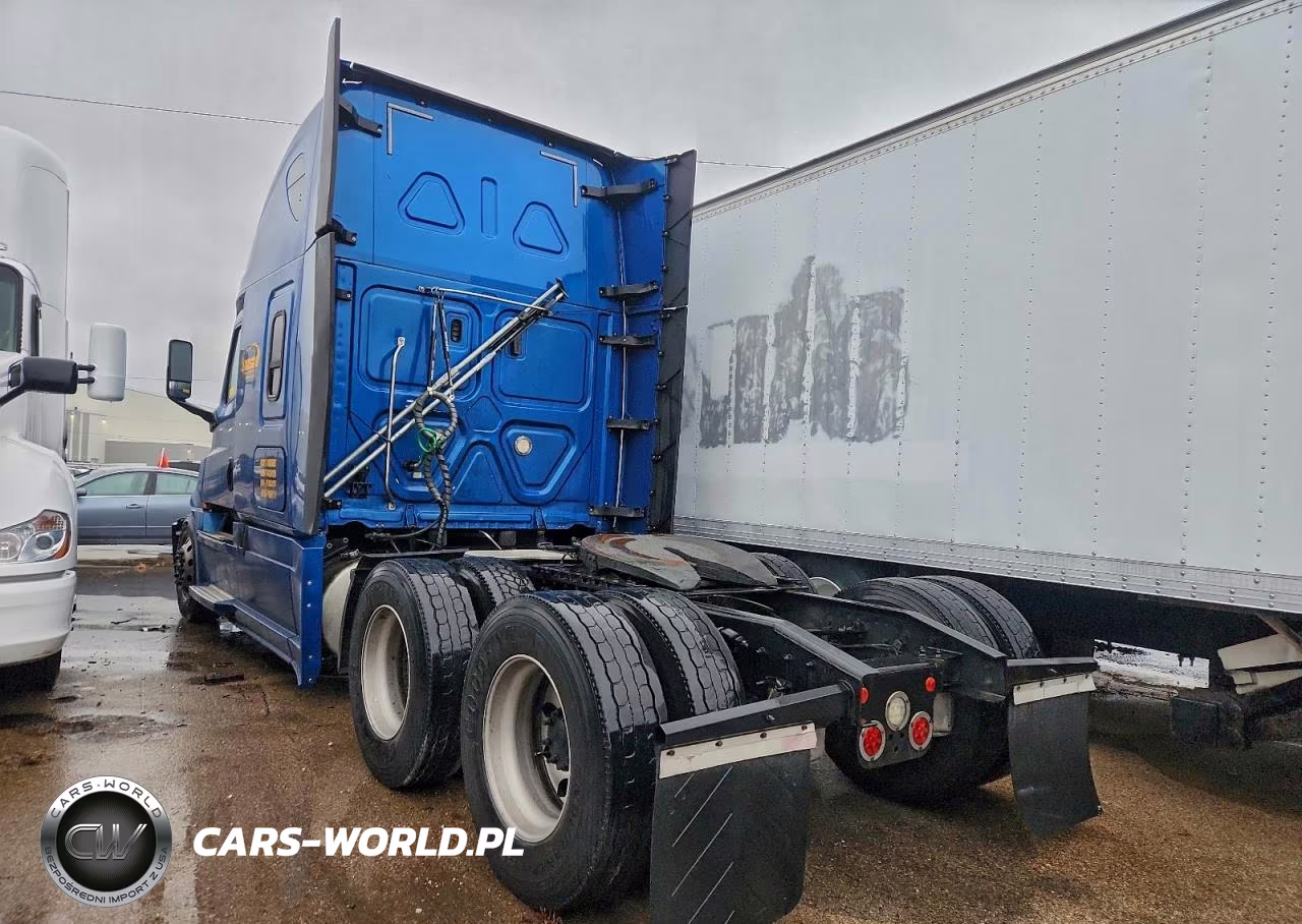 2020 Freightliner Cascadia 126 Semi Truck VIN:3AKJHHDR6LSLR4415 - 3