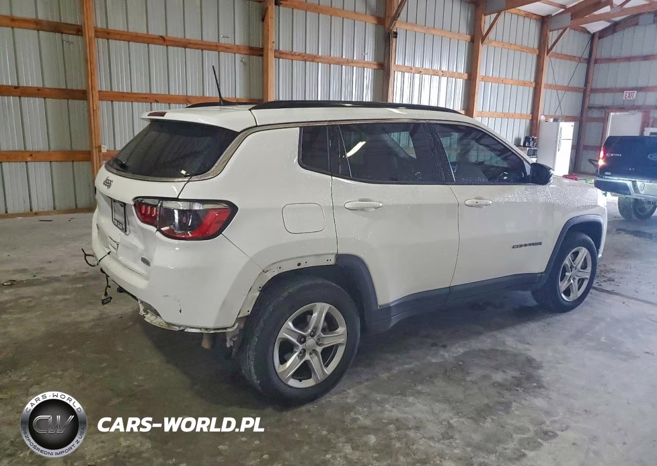 2023 Jeep Compass Latitude VIN:3C4NJDBN1PT501866 - 3