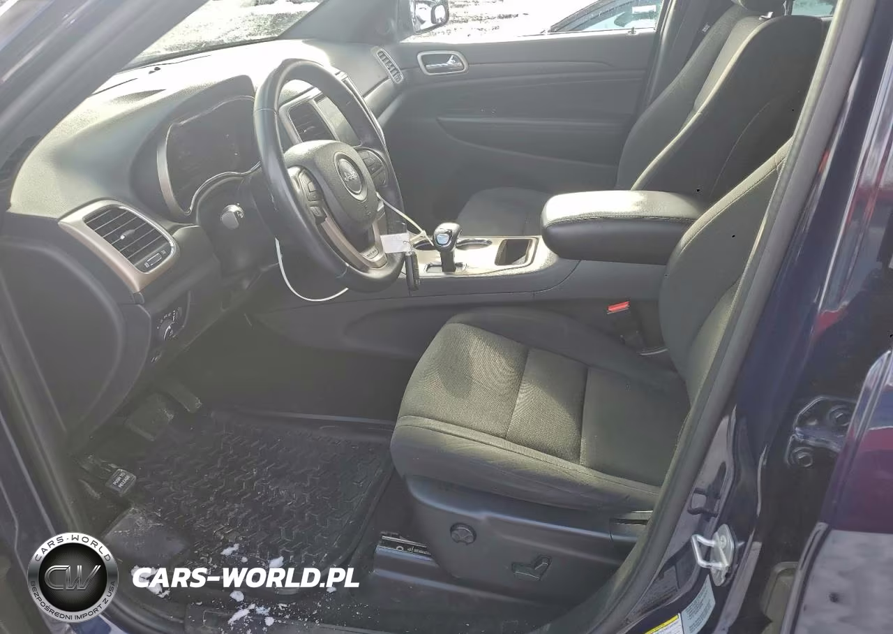 2015 Jeep Grand Cherokee Laredo VIN:1C4RJFAG4FC903083 - 7