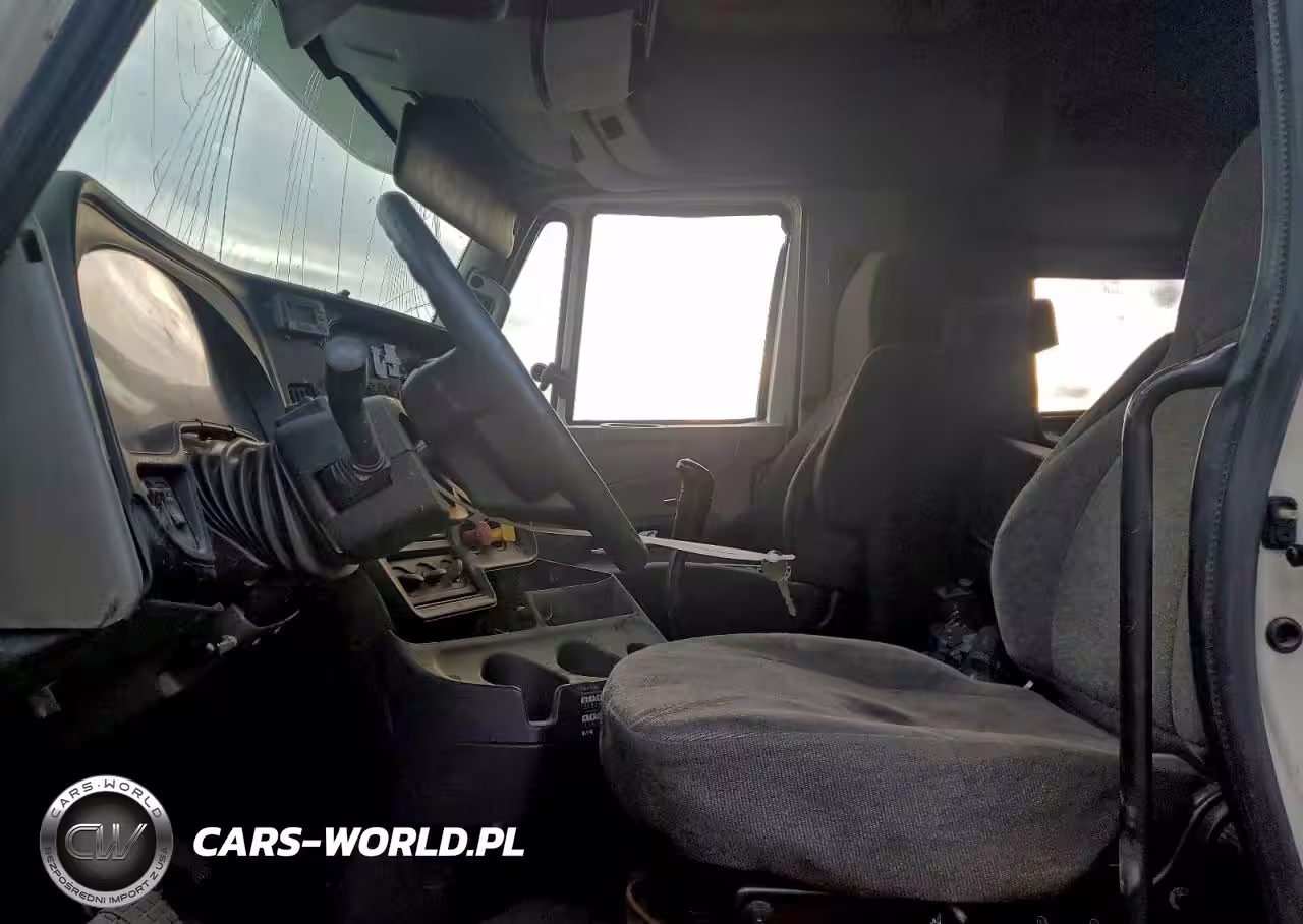2013 International Prostar - Semi Truck VIN:1HSDHSJR9DJ463524 - 5