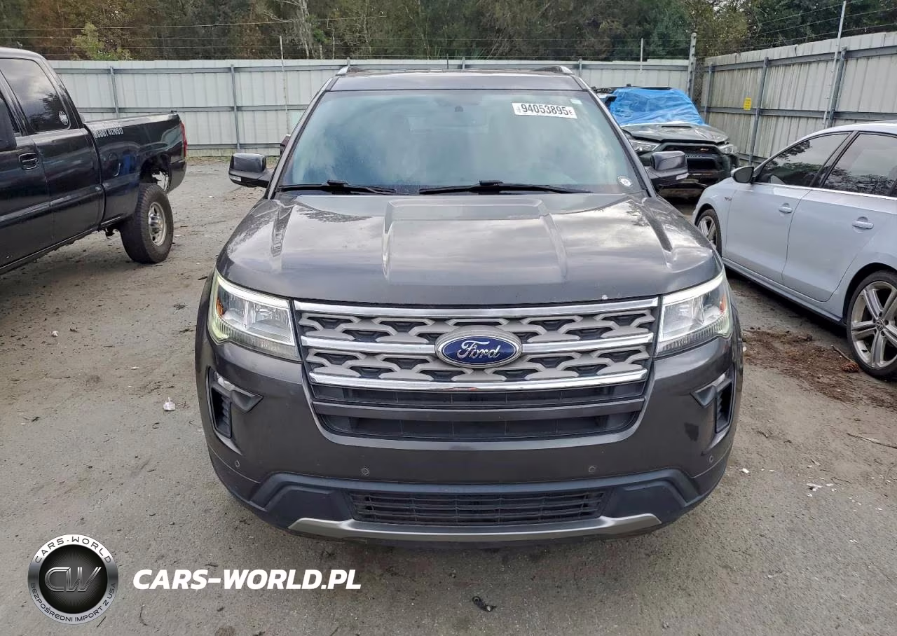 2018 Ford Explorer Xlt VIN:1FM5K7D80JGA87069 - 5