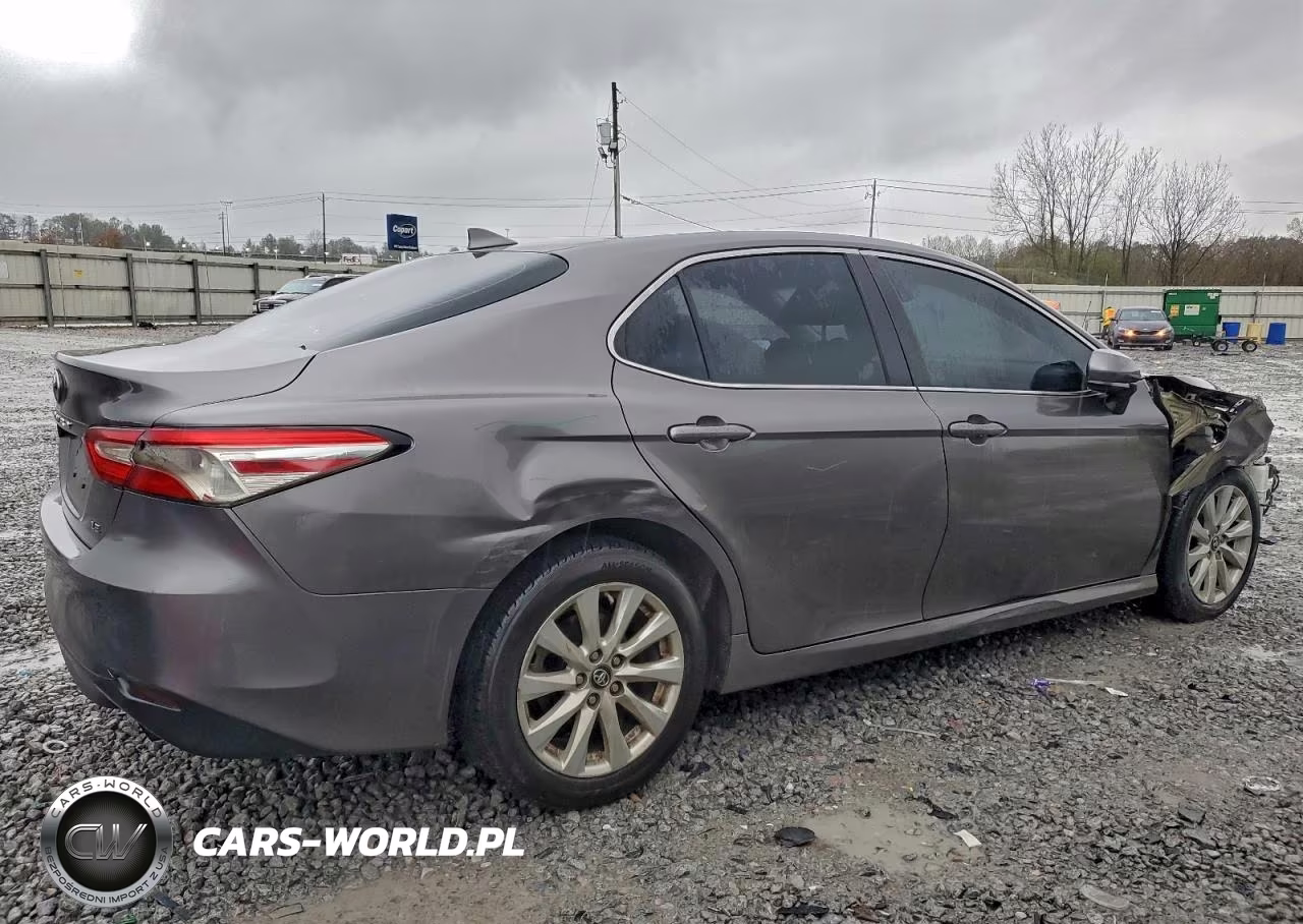 2019 Toyota Camry L VIN:4T1B11HK5KU856824 - 3