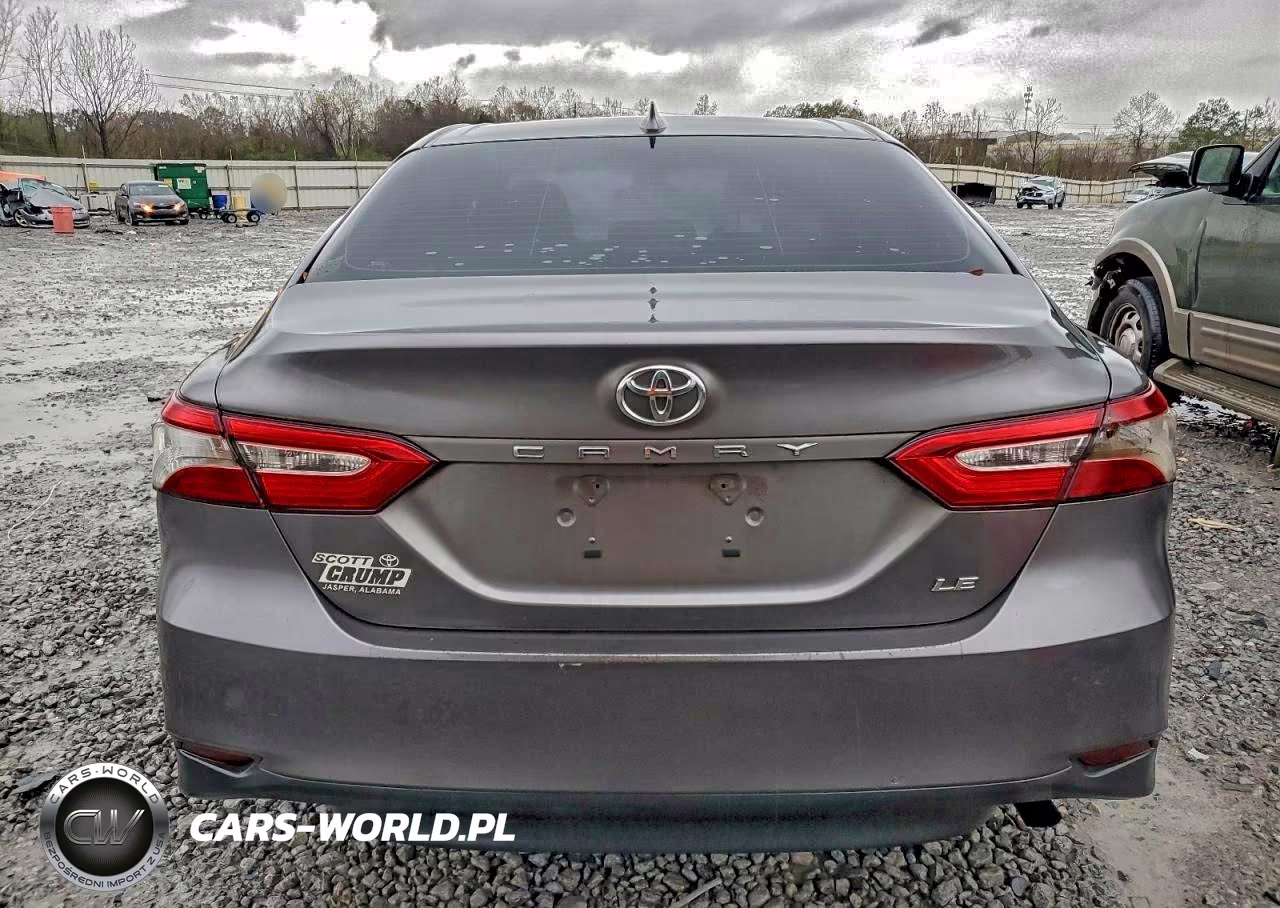 2019 Toyota Camry L VIN:4T1B11HK5KU856824 - 6