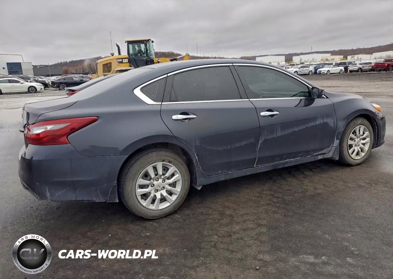 2018 Nissan Altima 2.5 VIN:1N4AL3AP7JC475742 - 3
