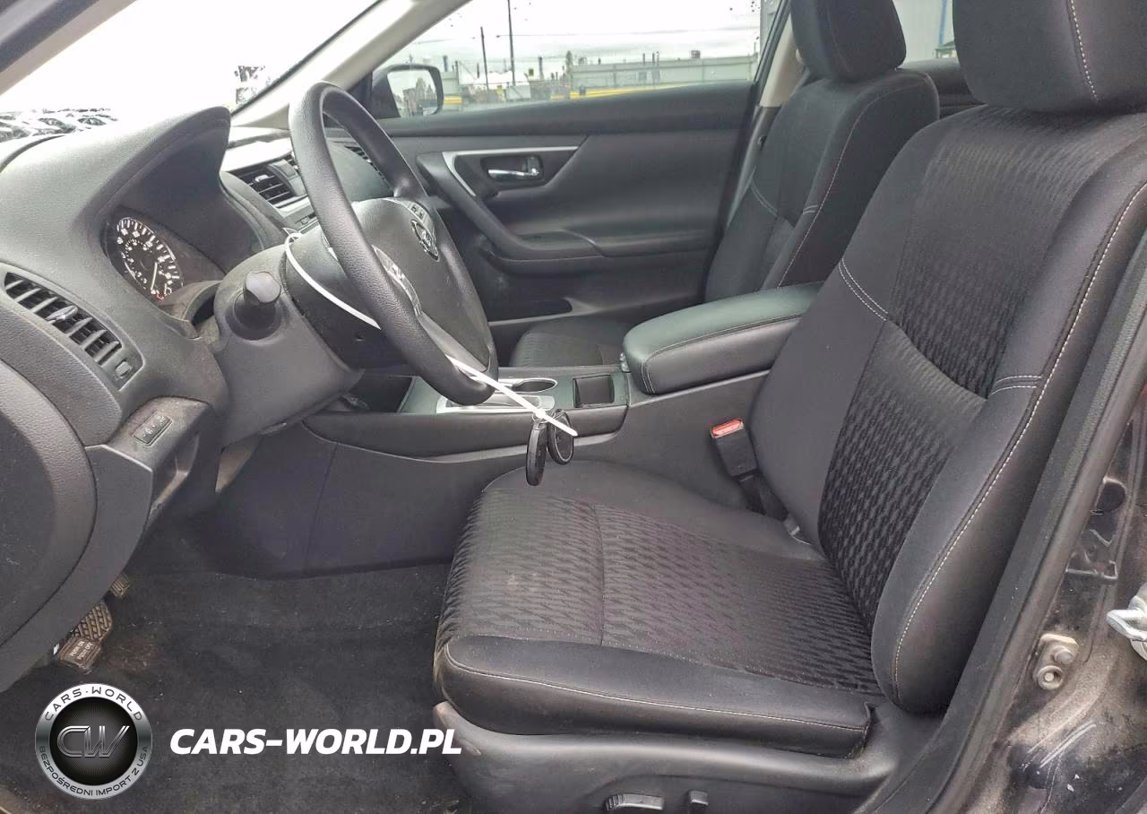 2018 Nissan Altima 2.5 VIN:1N4AL3AP7JC475742 - 7