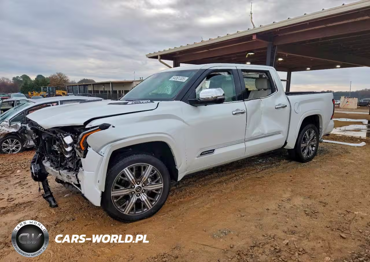 2023 Toyota Tundra Crewmax Capstone