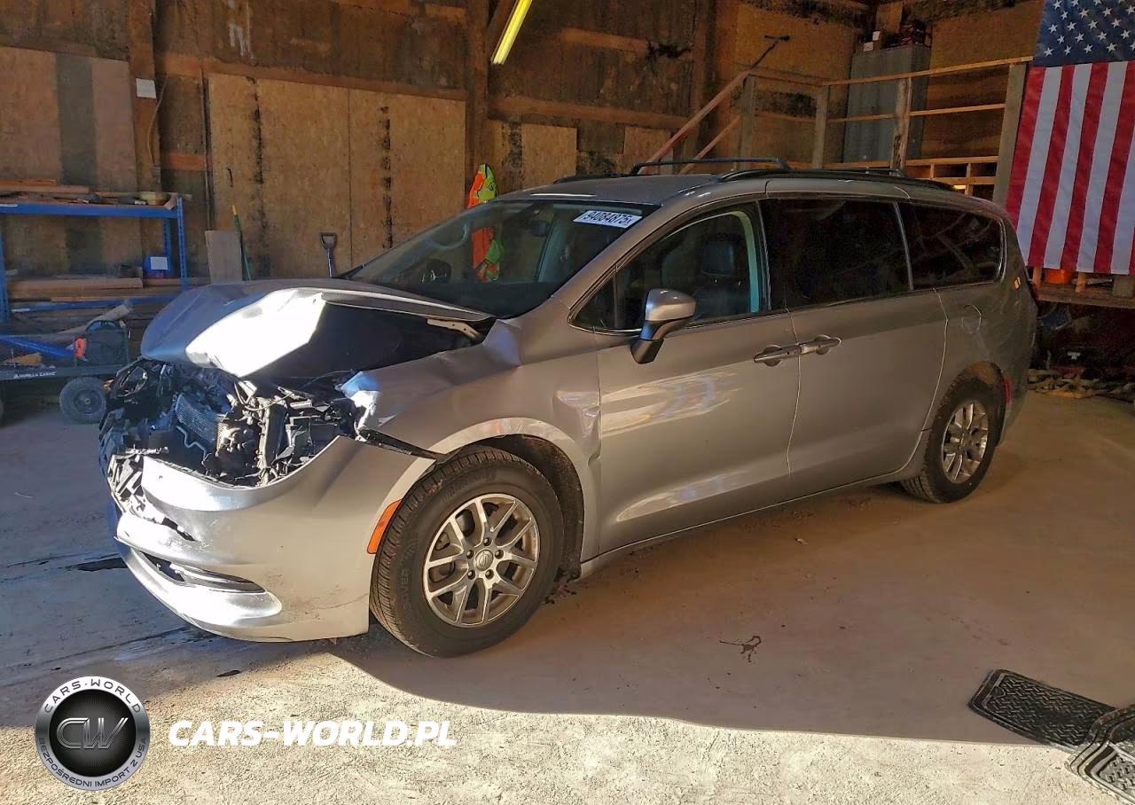 2020 Chrysler Voyager Lxi