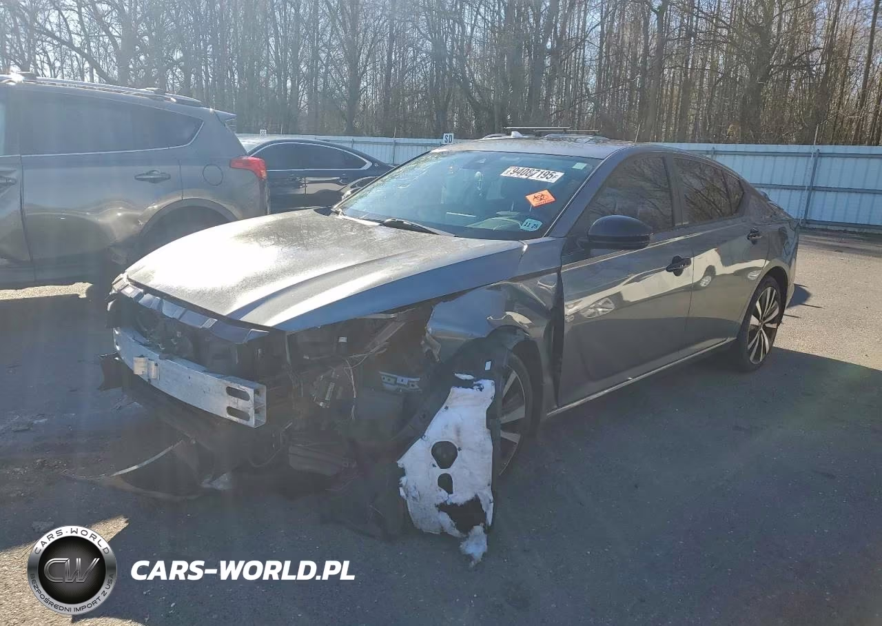 2020 Nissan Altima Sr – zdjęcie 1 z 12