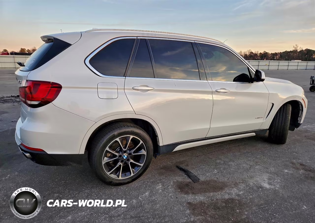 2017 BMW X5 Sdrive35I VIN:5UXKR2C38H0X03646 - 3