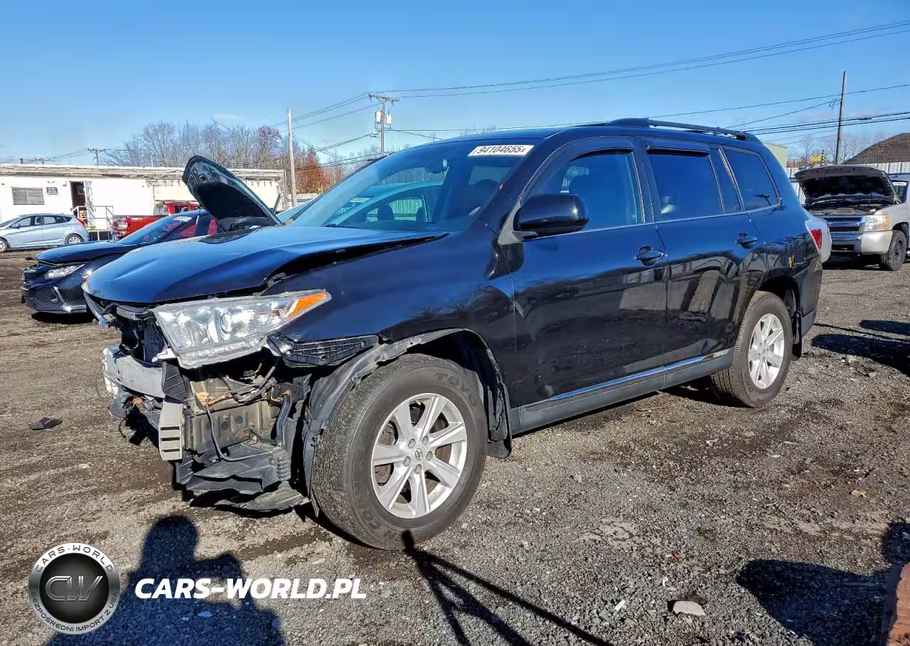 2013 Toyota Highlander Base