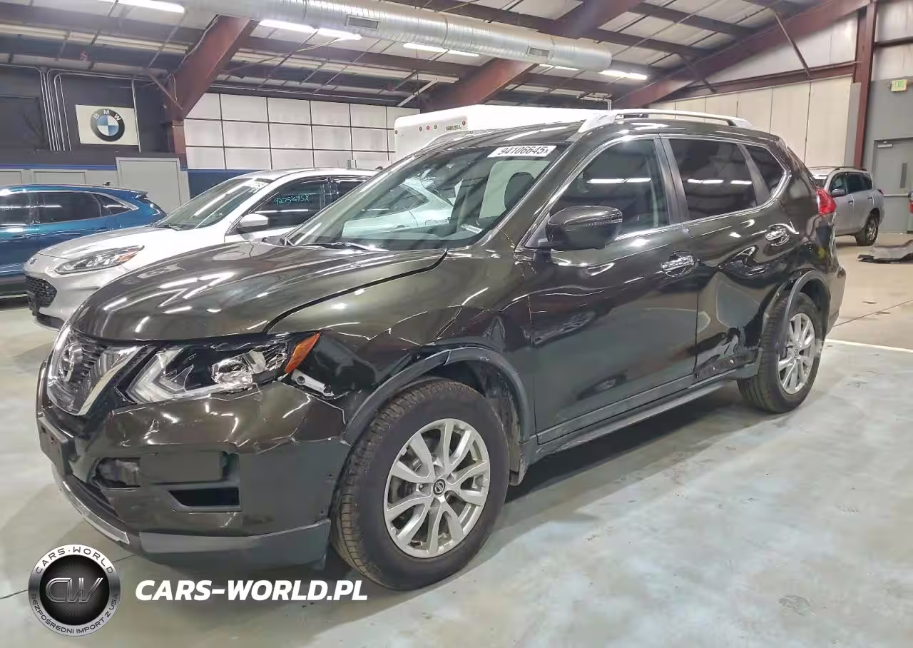 2017 Nissan Rogue Sv