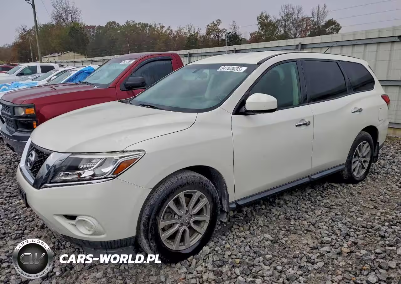 2015 Nissan Pathfinder S