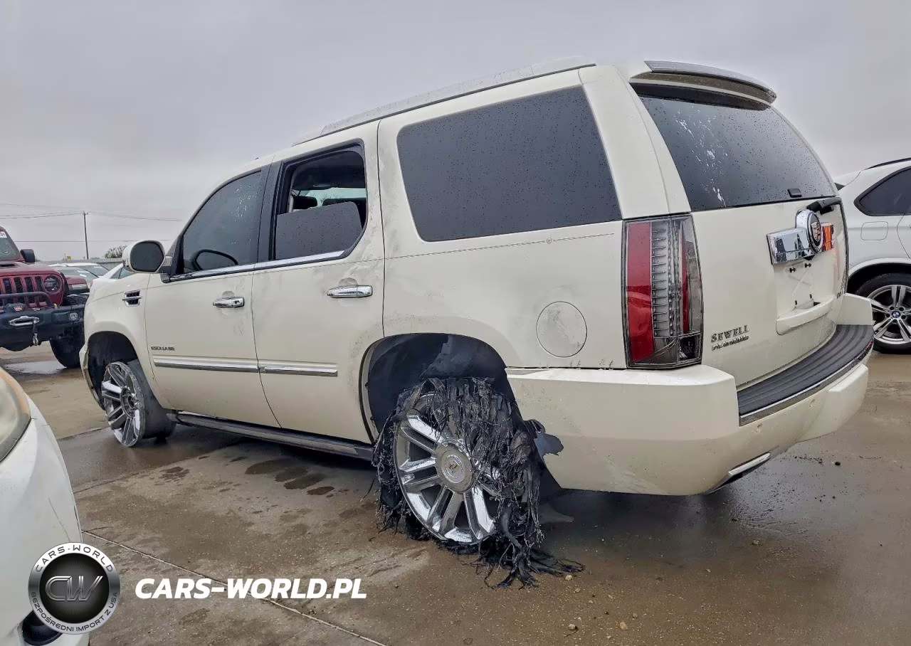 2013 Cadillac Escalade Platinum VIN:1GYS4DEF1DR278211 - 2