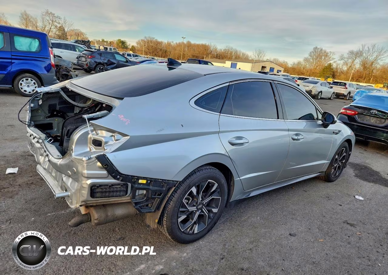 2024 Hyundai Sonata Sel VIN:KMHL64JA2RA381296 - 3