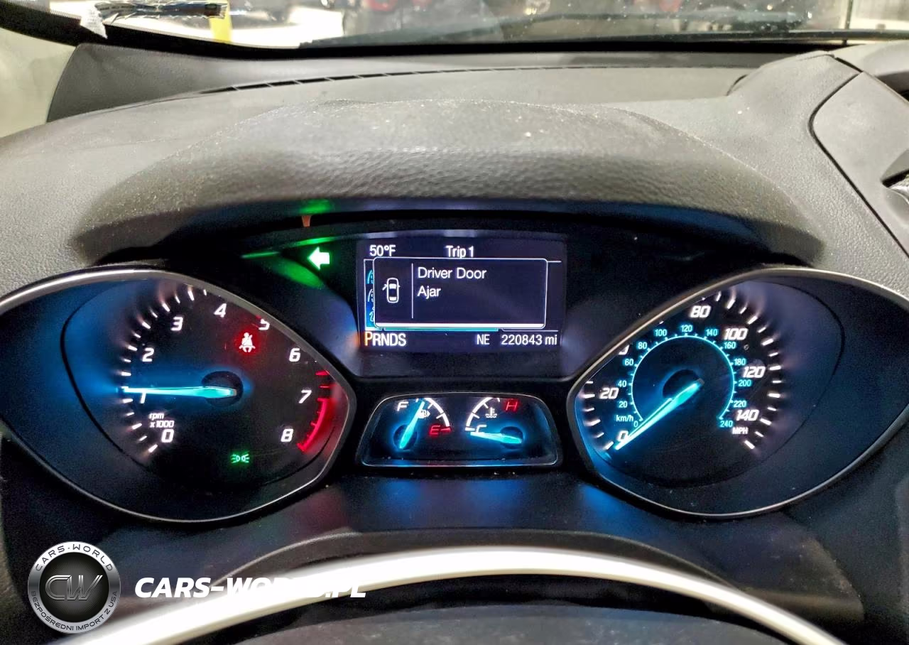 2016 Ford Escape Se VIN:1FMCU9G99GUA32311 - 9