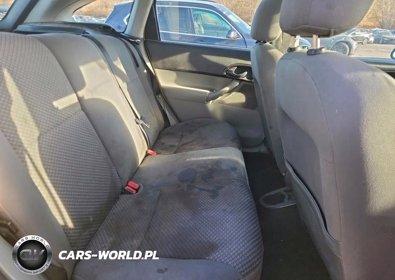 2005 Ford Focus Zx5 VIN:3FAFP37N05R141379 - 10