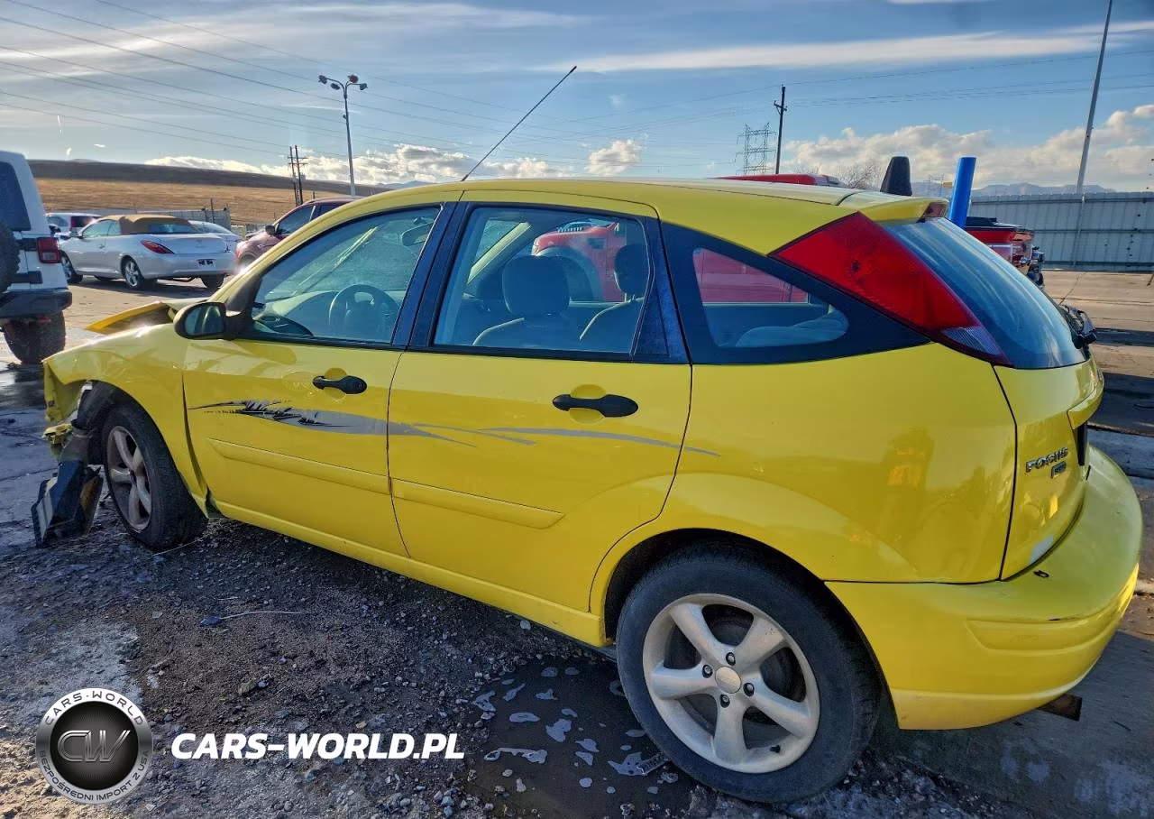 2005 Ford Focus Zx5 VIN:3FAFP37N05R141379 - 2