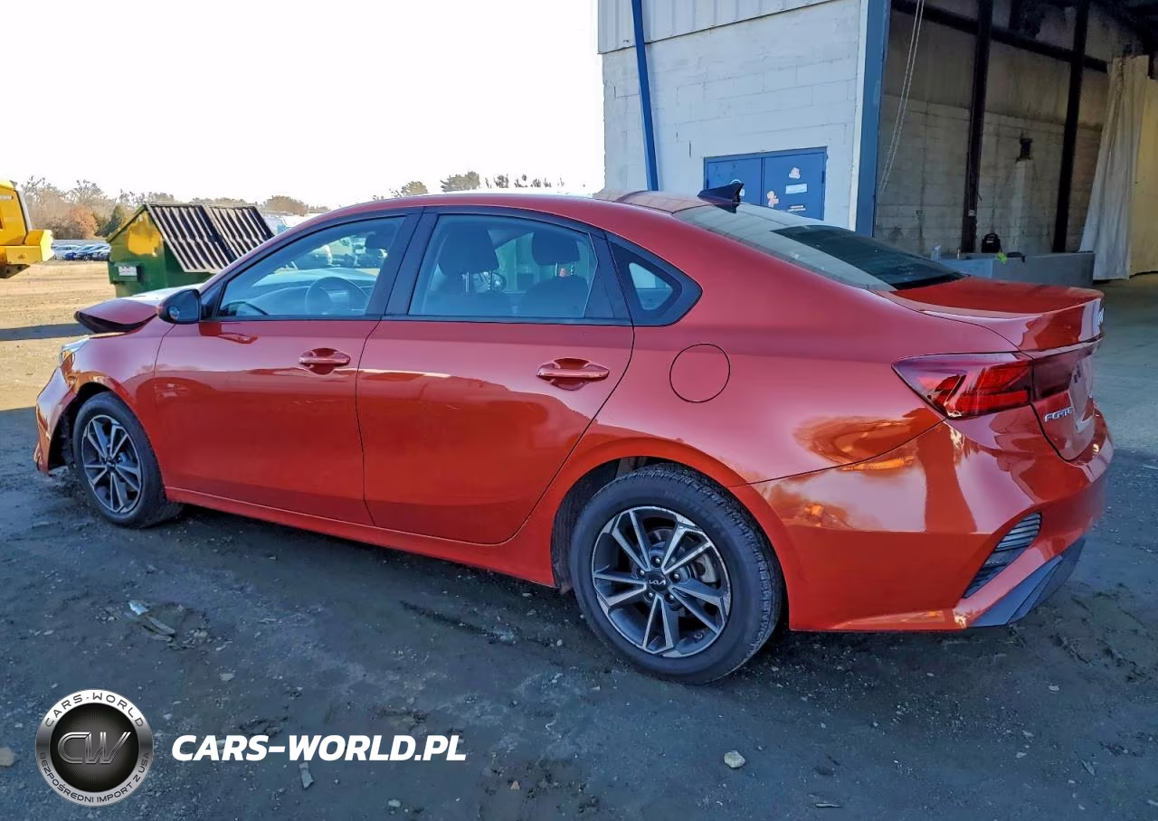 2022 Kia Forte Fe VIN:3KPF24AD9NE464173 - 2