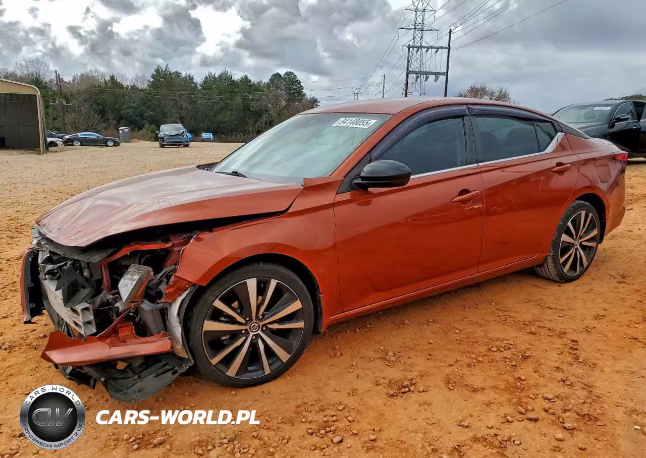 2021 Nissan Altima Sr