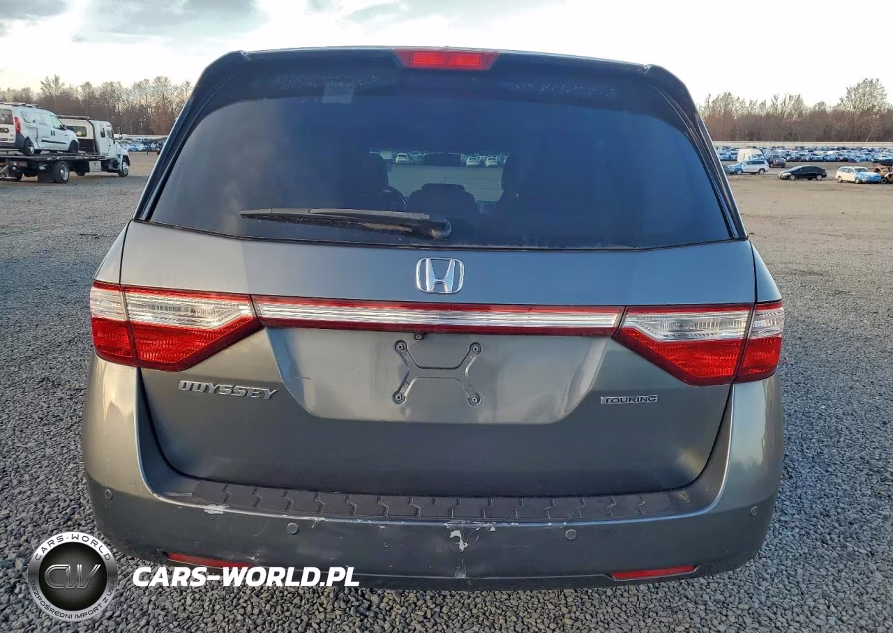 2011 Honda Odyssey Touring VIN:5FNRL5H95BB069589 - 6