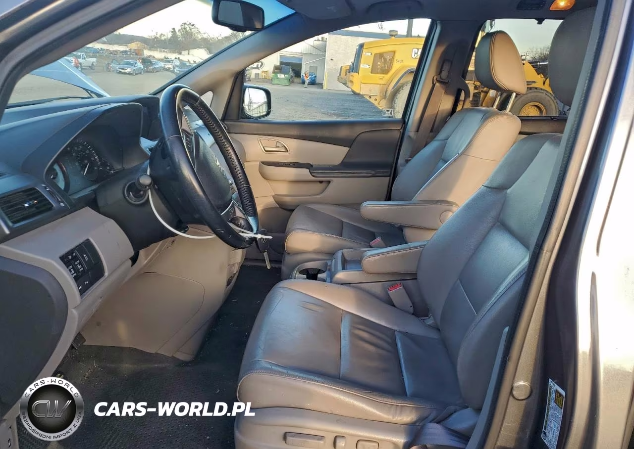 2011 Honda Odyssey Touring VIN:5FNRL5H95BB069589 - 7