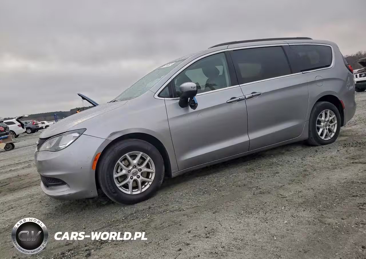2021 Chrysler Voyager Lxi