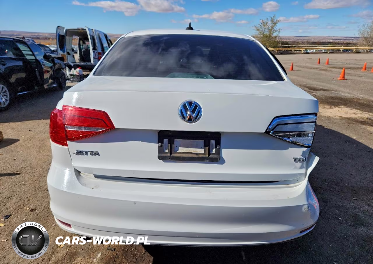 2015 Volkswagen Jetta Tdi VIN:3VWLA7AJ8FM413992 - 6